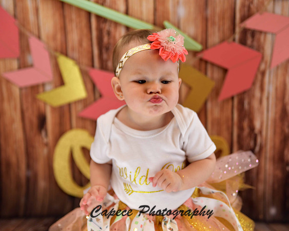 Cake Smashing Photo