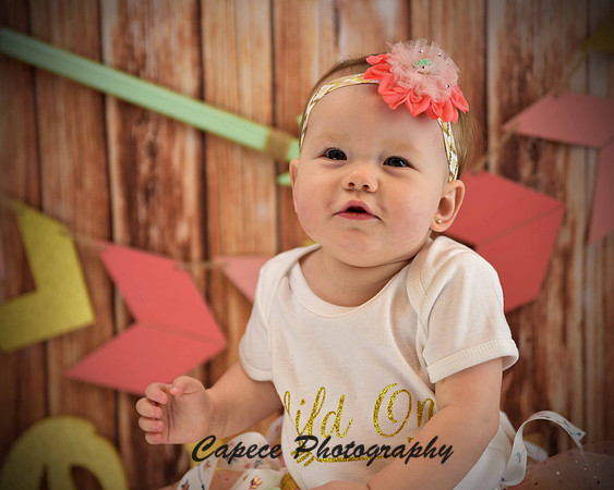 Cake Smashing Photo