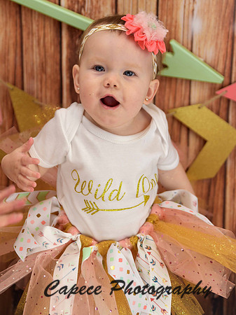 Cake Smashing Photo